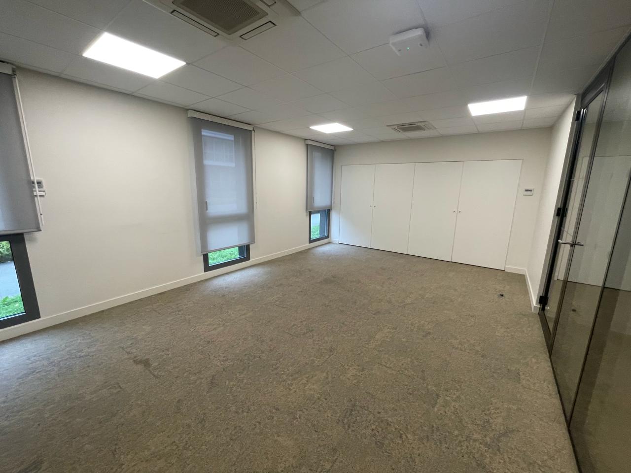 Bureau Saint-Herblain 723m² Vente bureau Saint-Herblain Loire-Atlantique OVBUR2533094 3